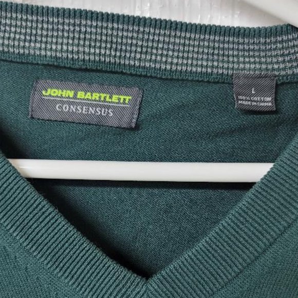 Mens John‎ Bartlett - Concensus V-Neck Sweater - Large  - Green - Picture 3 of 5